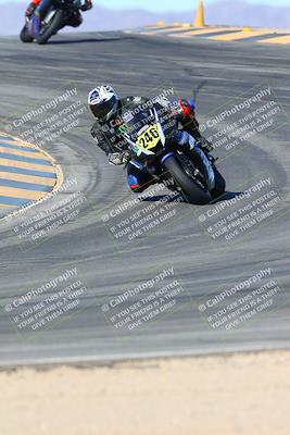 media/Jan-10-2025-CVMA Friday Practice (Fri) [[489e0da257]]/Group 4 and Trackday/Session 3 (Turns 9 and 10)/